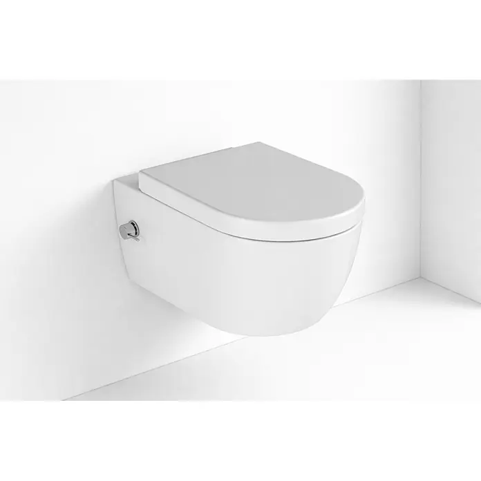 Kreabad Wand-WC -  - Weißes wandhängendes WC mit geschlossenem Deckel und verchromtem Bedienknopf links.