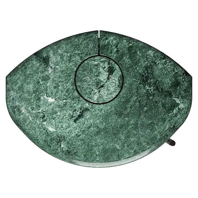 Kaminofen Ignis - 8 kW, Raumheizvermögen: 224 m³, Grün - Augenformiger Couchtisch aus grünem Marmor mit rundem Einsatz und schwarzem Metallbein.