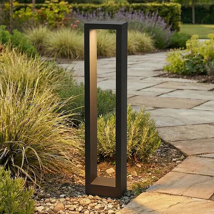 Lucande LED Wegeleuchte anthrazit Sockelleuchte 60 cm Gartenlampe Aluminium -  - Dunkle, rechteckige Wegeleuchte für den Außenbereich, beleuchtet einen Gartenweg. Modernes Design mit warmem LED-Streifen.