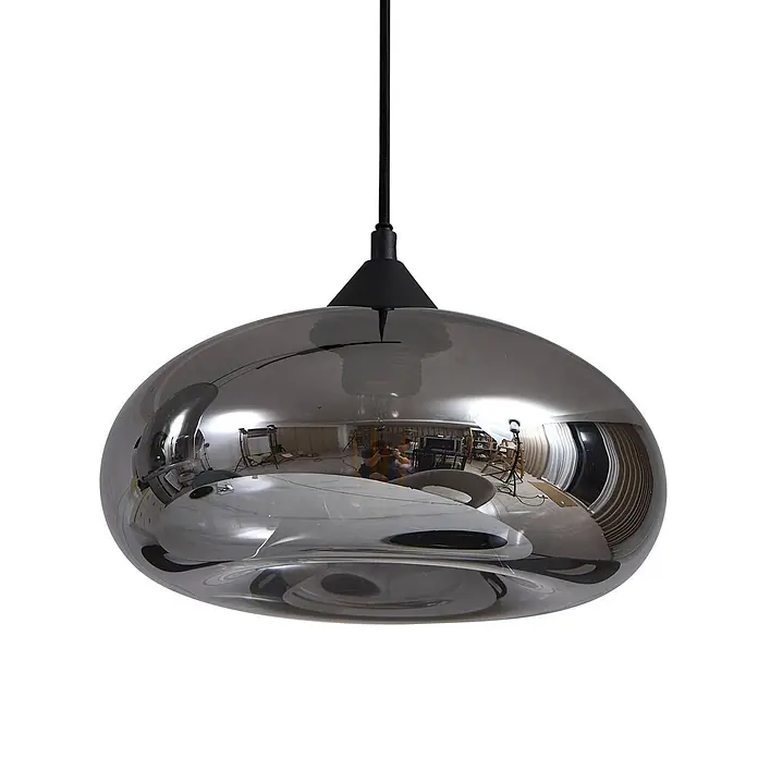 Lindby Pendelleuchte Arloris - alu / grau / zink, rauchgrau, Schwarz, E27 - Organisch geformte Pendelleuchte mit reflektierendem grauem Glasschirm und schwarzer Deckenhalterung.