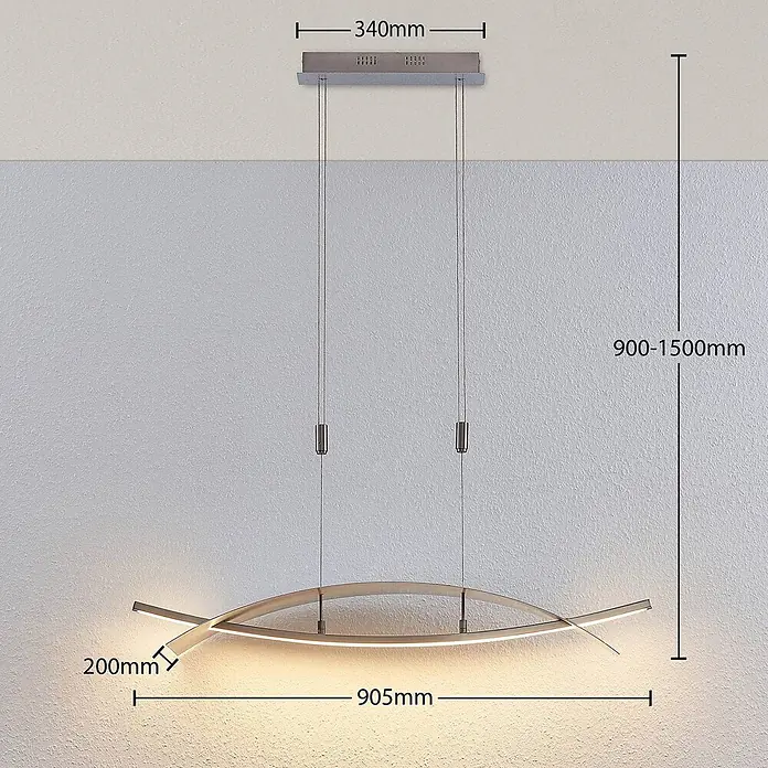 Lucande Pendelleuchte Marija - L x B x H: 90,5 x 20 x 1,8 cm, chrom / silber, silber - Moderne geschwungene LED-Pendelleuchte aus gebürstetem Metall, mit verstellbarer Höhe und sichtbaren Maßen.