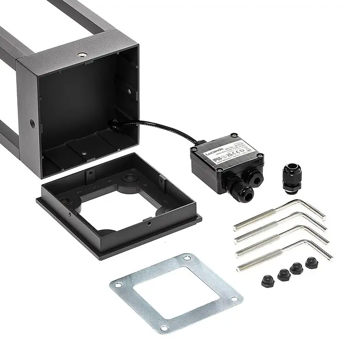 Lucande Außenlaterne Carlota -  - Zerlegte dunkelgraue Outdoor-LED-Leuchte mit separatem Treiber, Montagefuß, Ankerbolzen und quadratischer Metallplatte.