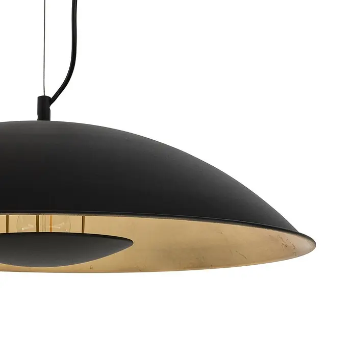 Lindby Pendelleuchte Emilienne - L x B x H: 60 x 60 x 120 cm, schwarz, Schwarz, gold, E27 - Schwarze Pendelleuchte mit goldener Innenseite, die sichtbare Glühbirnen zeigt. Sie hängt an einer schwarzen Schnur.