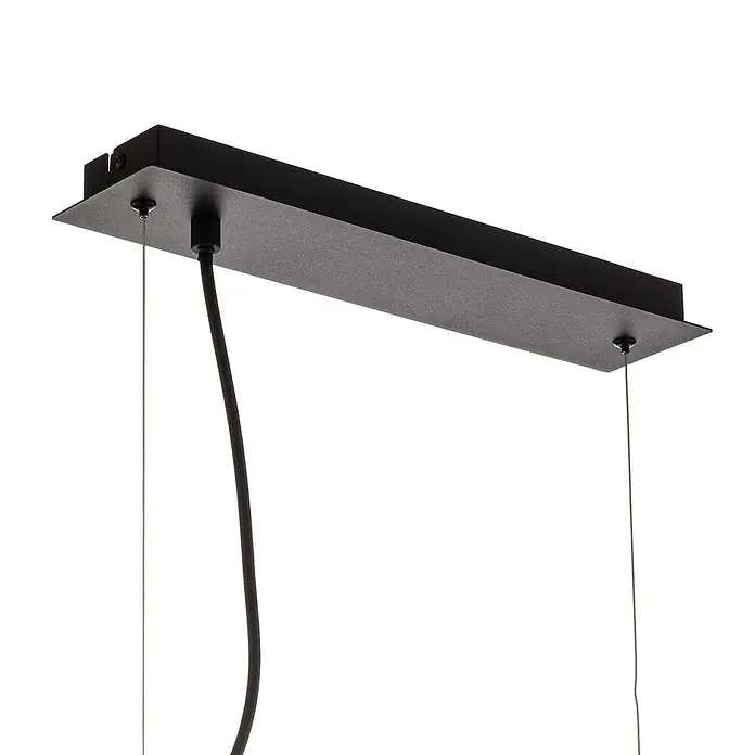 Lucande Pendelleuchte Sotiana - L x B x H: 96 x 18 x 18 cm, alu / grau / zink, rauchgrau, Schwarz, E14 - Schwarze rechteckige Deckenhalterung mit Öffnungen für Stromkabel und Aufhängedrähte für eine Pendelleuchte.