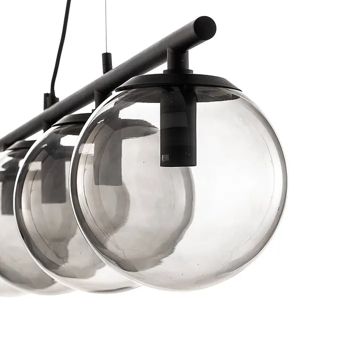 Lucande Pendelleuchte Sotiana - L x B x H: 96 x 18 x 18 cm, alu / grau / zink, rauchgrau, Schwarz, E14 - Schwarze lineare Pendelleuchte mit mehreren klaren kugelförmigen Glasschirmen.