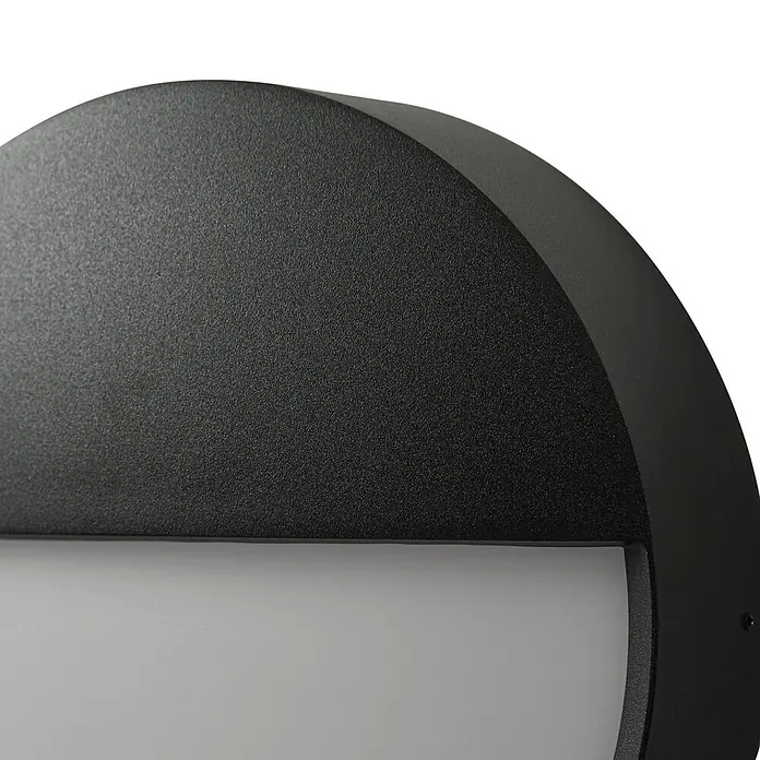 Arcchio Außenwandleuchte Gravo - schwarz, IP65 - Schwarze, strukturierte, halbkreisförmige Wandleuchte mit weißem Diffusor.