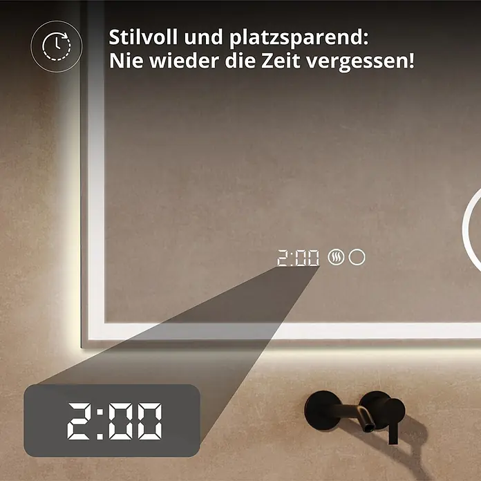 Lumoire Lichtspiegel TRONVG -  - Beleuchteter Badspiegel mit integrierter Digitaluhr und Antibeschlagfunktion, über einer schwarzen Wandarmatur.