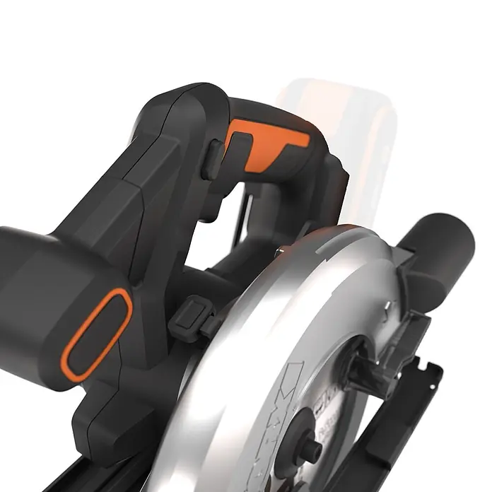 Worx PowerShare 20V Akku-Handkreissäge WX526.9 - Ohne Akku, Durchmesser Sägeblatt: 165 mm, 4.700 U/min - Eine schwarze und orangefarbene Kreissäge mit glänzendem silbernem Blattschutz.