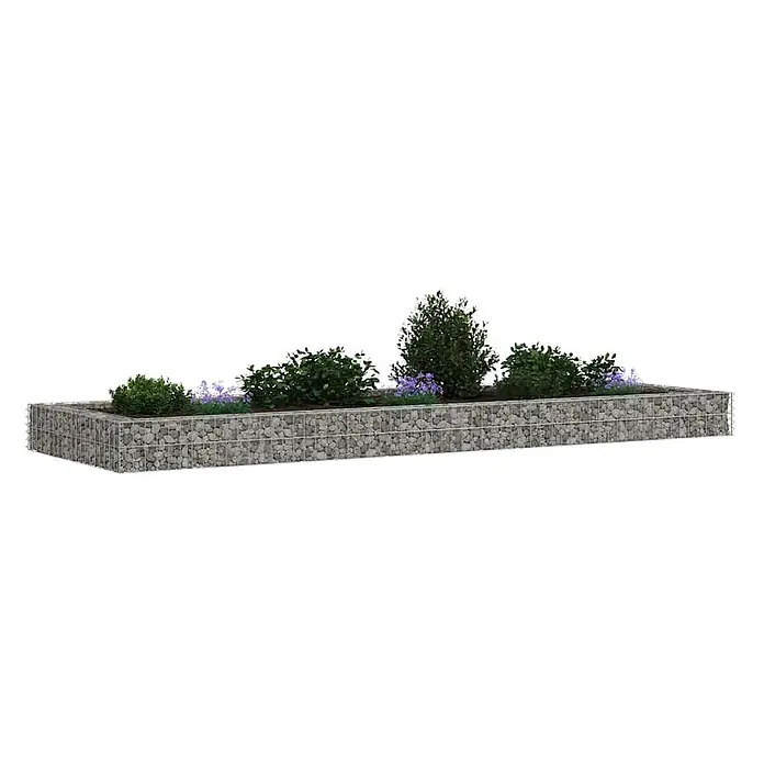 Furnicato Gabionen-Hochbeet - 100 x 300 x 20 cm, Stahl, Fassungsvermögen Erde: 600 g - Langes, rechteckiges Gabionen-Hochbeet aus Drahtgitter und Steinen, bepflanzt mit grünen Sträuchern und lila Blumen.