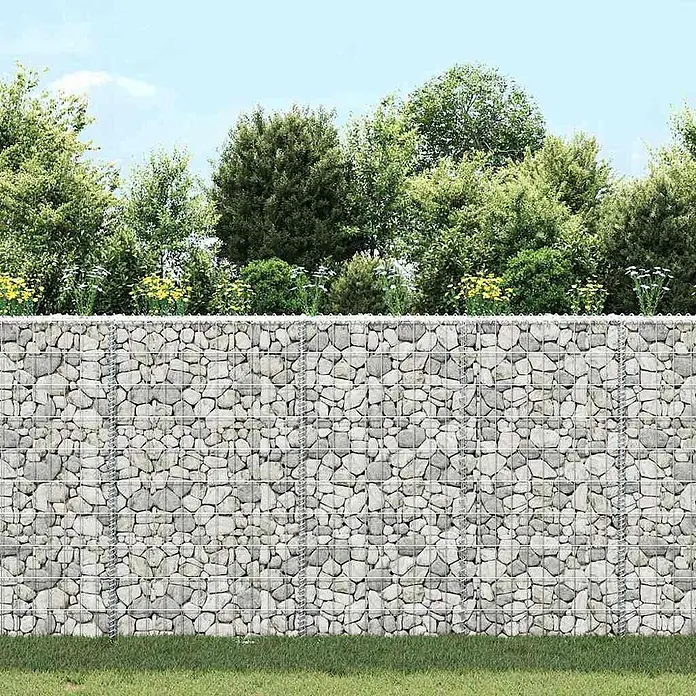 Furnicato Gabionen-Hochbeet - 20 x 100 x 100 cm - Gabionenwand aus hellgrauen Steinen im Drahtgeflecht, als Gartenzaun verwendet.