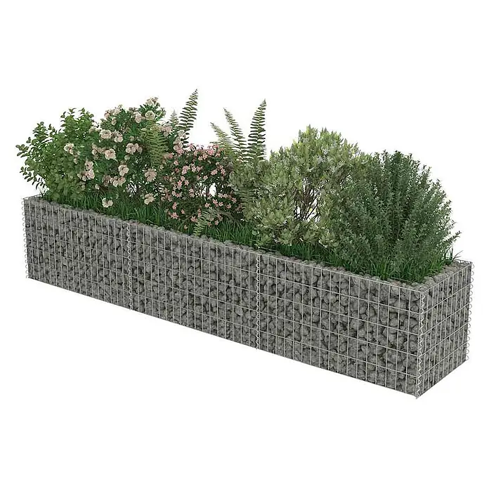 Furnicato Gabionen-Hochbeet - 250 x 50 x 50 cm - Gabionen-Pflanzgefäß mit Metallgitter und grauen Steinen, gefüllt mit verschiedenen Büschen, blühenden Pflanzen, Farnen und Gras.