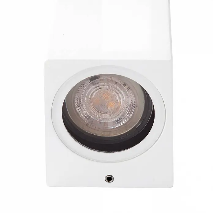 Lucande Außenwandleuchte Xava - 8 x 7 x 16,5 cm, weiß / opal, IP65 - Weißer quadratischer LED-Strahler mit klarer Linse.