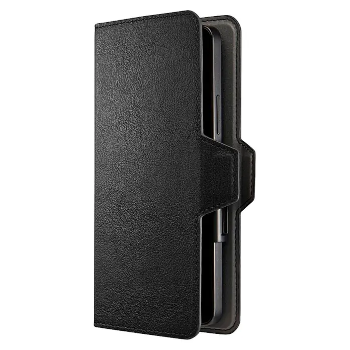 Hama Smartphone-Tasche 00118895 Universal für Handygröße 75 x 153 cm 3 Fächer - Schwarz - Schwarze Leder-Handy-Schutzhülle mit einem teilweise eingelegten Smartphone.