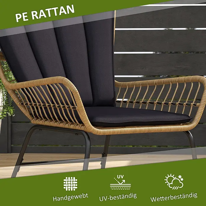 Outsunny Loungemöbel-Set mit Tisch - 3 -tlg., Stahl, PE-Ratten, Polyester, 2x Stuhl, 1x Couchtisch, 2x Sitzkissen, 2x Rückenkissen, 1x Handbuch, Schwarz - PE Rattan Sessel mit schwarzen Kissen auf einer Holzterrasse.