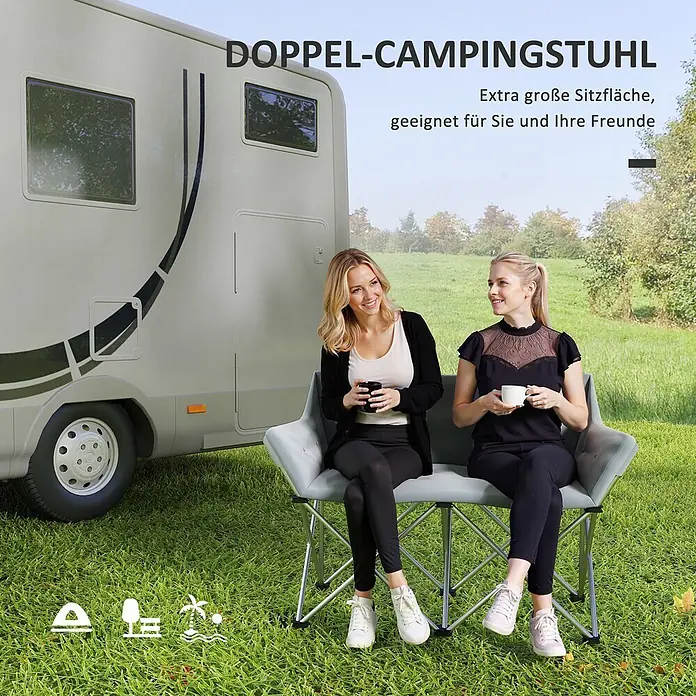 Outsunny Campingstuhl - Baumwolle, pulverbeschichtetes Metall, 600D Oxford-PE-Gewebe, Klappbar, Grau - Grauer Doppel-Campingstuhl, von zwei Frauen draußen neben einem Wohnmobil genutzt.