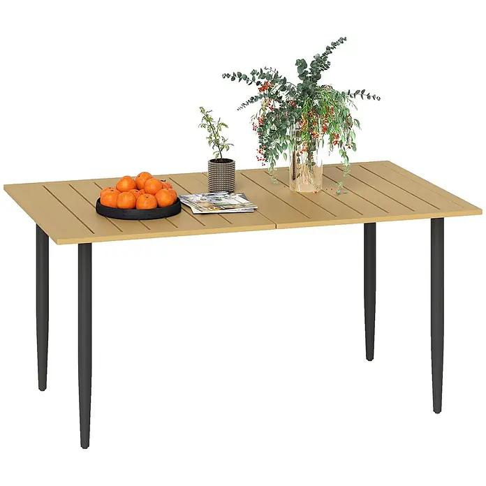 Outsunny Gartentisch - L x B x H: 150 x 90 x 73 cm, Stahl, Metall, Braun - Rechteckiger Esstisch für den Außenbereich mit lamellierter beiger Platte und konischen dunkelgrauen Beinen, dekoriert mit Pflanzen und Obst.