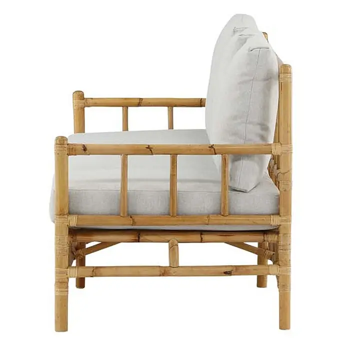 Ebuy24 Loungesofa Cane - B x T x H: 77 x 180 x 88 cm, Rattan., Natur - Ein Bambus-Sessel mit hellen Sitz- und Rückenkissen. Das natürliche Bambusgestell hat ein Lattenrost-Design.