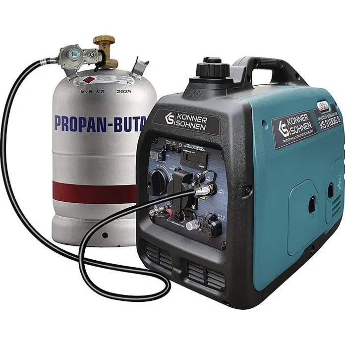 Stürmer Maschinen Stromerzeuger KS 3100iG S 2,8 kW Benzin/Gas - Nennleistung: 2,8 kW, Tankvolumen: 4 l, Verbrauch: 2,7 l/h - Schwarzer und türkiser Konner & Sohnen Inverter-Generator verbunden mit einer silbernen Propan-Butan-Gasflasche über Schlauch und Regler.