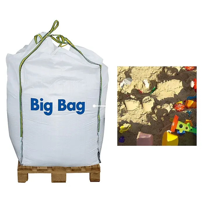 Hamann Mercatus Kinderspielsand - 1.000 kg, Körnung: 0 mm - 2 mm - Weißer Big Bag (FIBC) auf Holzpalette, gefüllt mit Sand für einen Sandkasten.