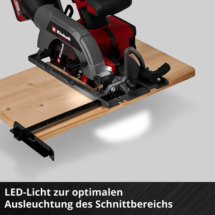 Einhell Professional Power X-Change 18V Akku-Handkreissäge TP-CS 18/136-C Li BL - Solo - 18 V, Ohne Akku, Durchmesser Sägeblatt: 136 mm - Rote und graue Akku-Handkreissäge mit LED-Licht zur Schnittstellenbeleuchtung auf Holz.