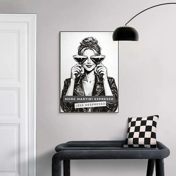 Reinders Bild Slim Frame Black - Less Depresso, B x H: 50 x 70 cm - Schwarz gerahmter Kunstdruck mit Schwarz-Weiß-Illustration einer Frau, die Martinigläser hält.