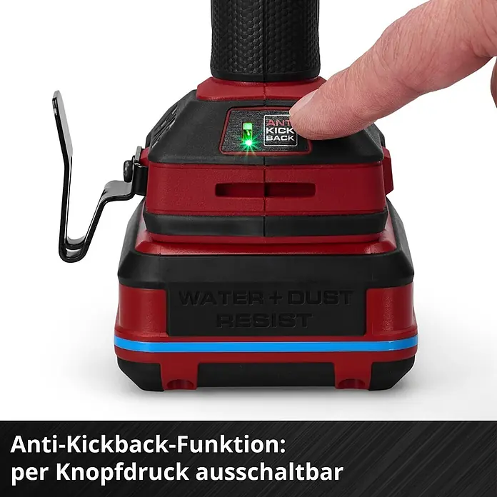 Einhell Professional PXC 18V Akku-Schlagbohrschrauber TTP-CDD 18/501-C Li-i - 18 V, 1 Akku, 3 Ah, 50 Nm - Ein Finger drückt den Anti-Kickback-Knopf eines rot-schwarzen Elektrowerkzeugs, das wasser- und staubresistent ist.