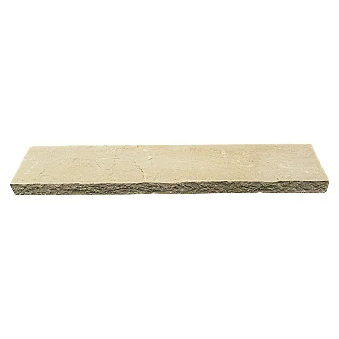 Rasenkante Indian Summer - Sandfarbe, Sandstein, 100 x 20 x 6 cm - Ein einzelner, beiger Pflasterstein für den Garten- oder Landschaftsbau. Perfekt für Wege oder Terrassen im Außenbereich.