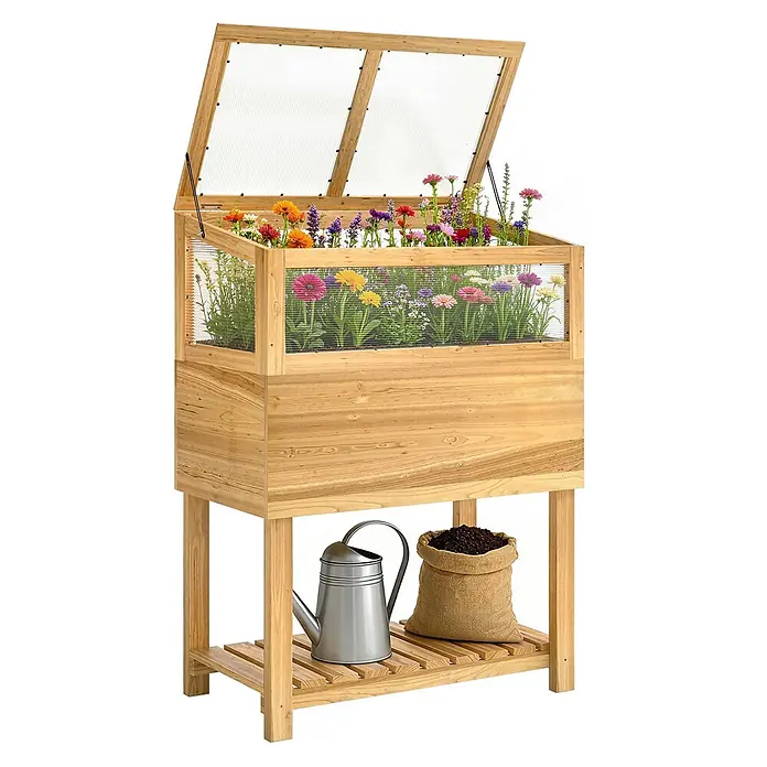 Outsunny Hochbeet Mit Frühbeetaufsatz - Holz, Naturholz - Holz-Hochbeet mit offenem transparentem Deckel, gefüllt mit bunten Blumen. Gießkanne und Erde auf der unteren Ablage.