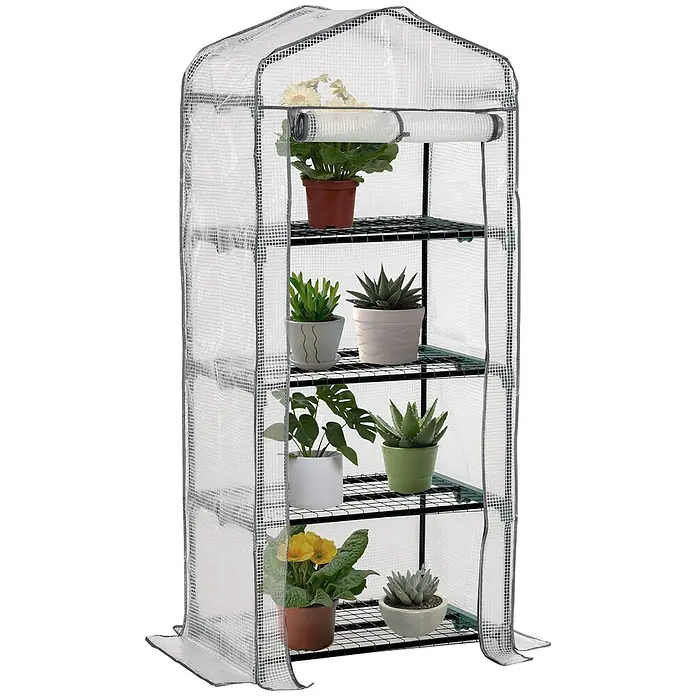 Outsunny Gewächshaus - 70 x 50 cm, Material Seitenwand: Kunststoff, 0,3 mm, Grün - Tragbares Gewächshaus mit transparenter Abdeckung, grauem Rand und vier grünen Metallregalen, gefüllt mit Topfpflanzen.