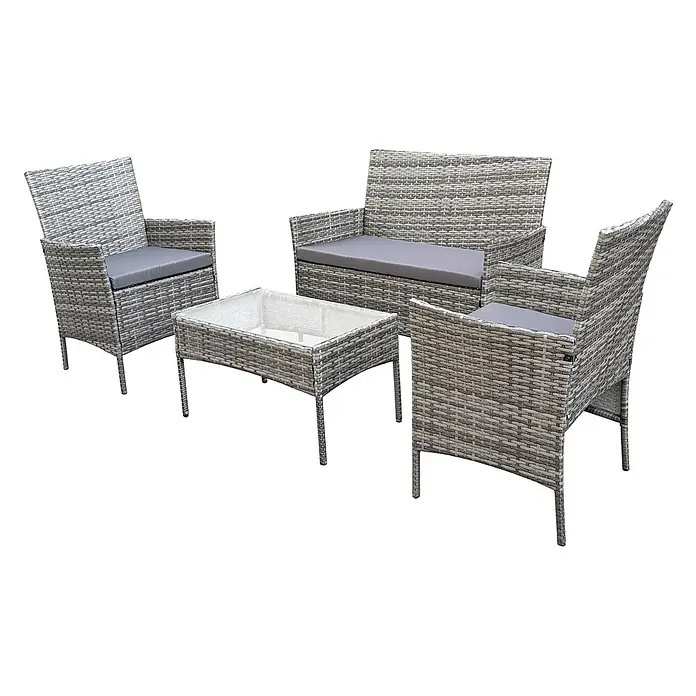 SVITA Loungemöbel-Set BROOKLYN - 4 -tlg., Polyrattan, 180g Polyester, Grau - Vierteiliges graues Rattan-Gartenmöbelset: zwei Sessel, ein Zweisitzer-Sofa und ein Glastisch mit grauen Kissen.