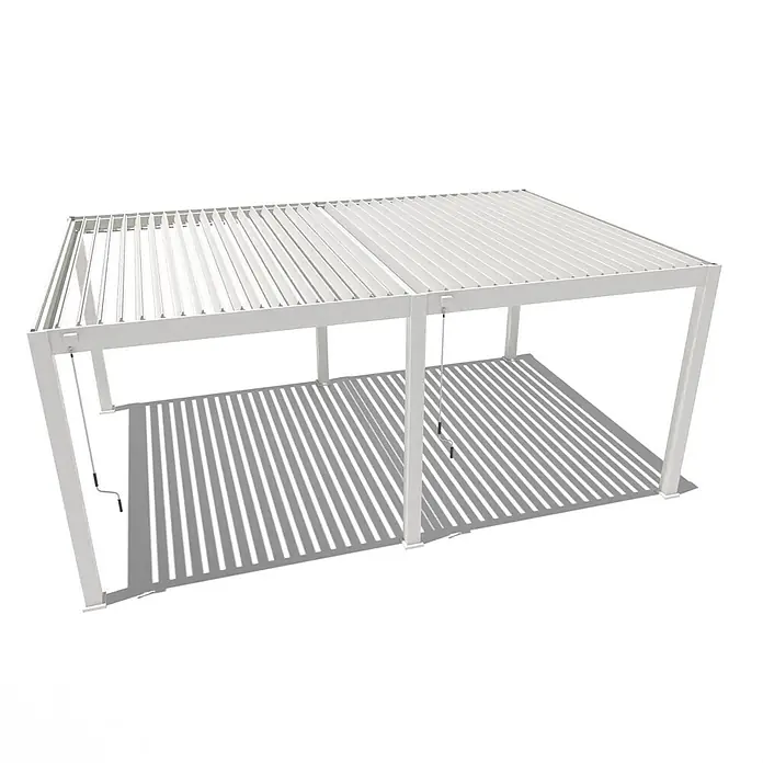 Weide Pergola Deluxe Plus freistehend 4 x 6 m Weiß Aluminium - Farbe Gestell: Sandpapier FinishWeiss / RAL Farbcode 9016, Aluminium - Weiße Aluminium-Pergola mit verstellbarem Lamellendach und Kurbeln, die gestreifte Schatten wirft.