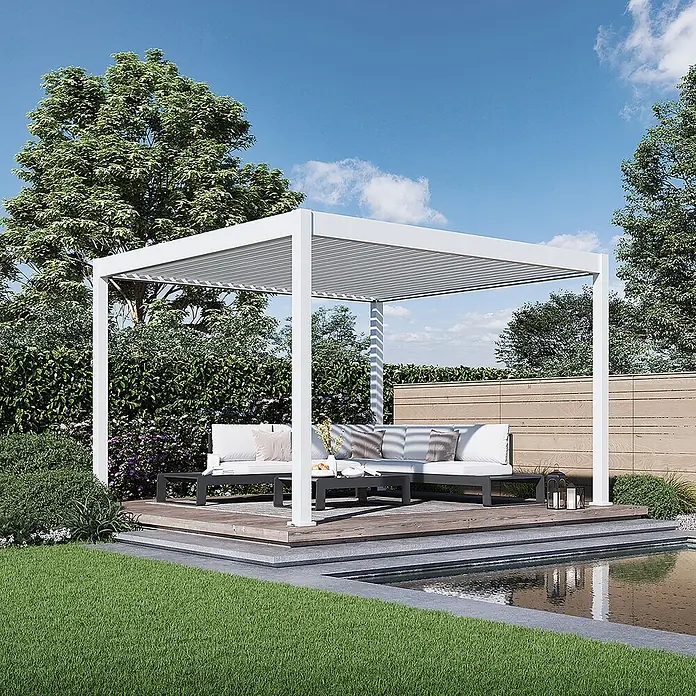 Weide Pergola E-Deluxe Elektrisch freistehend Aluminium 3,6 x 4 m Weiß - B x T: 400 x 360 cm, Farbe Gestell: Sandpapier FinishWeiss / RAL Farbcode 9016, Aluminium - Weiße Metall-Pergola mit verstellbarem Lamellendach über einem Garten-Sitzbereich am Teich.