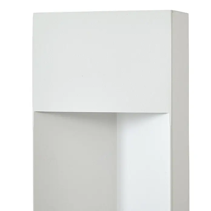 Lucande Außenlaterne Kaholo -  - Moderne weiße, rechteckige Wandleuchte mit subtiler Textur und direktionalem Downlight.