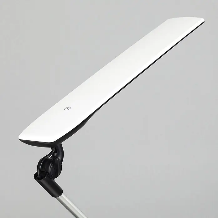 Lindby Tischleuchte Felipe - L x B x H: 36 x 16 x 49 cm, alu / grau / zink - Weiße LED-Schreibtischlampe mit verstellbarem schwarzem Arm und silberner Stange, mit Einschaltsymbol auf dem Lampenkopf.
