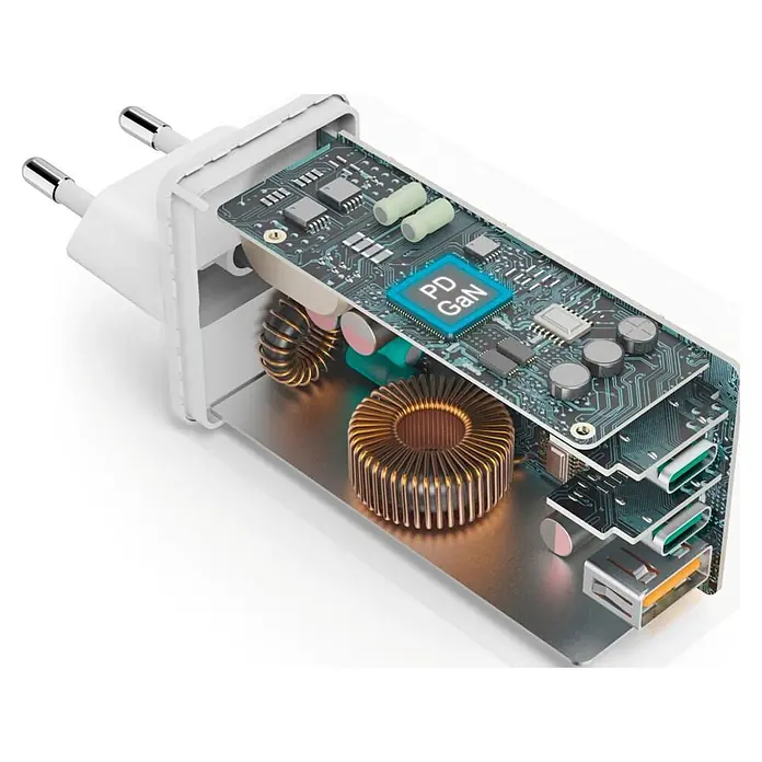 Hama Schnellladegerät 00201997 GaN 2x USB-C 1x USB-A Mini-Ladegerät PD 100 W - Weiß - Weißes USB-Ladegerät im Schnittbild, zeigt grüne Platine mit 'PD GaN'-Chip, Kupferspulen und USB-C-/USB-A-Anschlüssen.