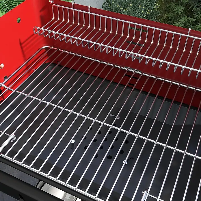 Outsunny Smoker -  - Roter Metall-Grill mit zwei verchromten Rosten, einschließlich eines Warmhalterosts über einer schwarzen Kohleschale.