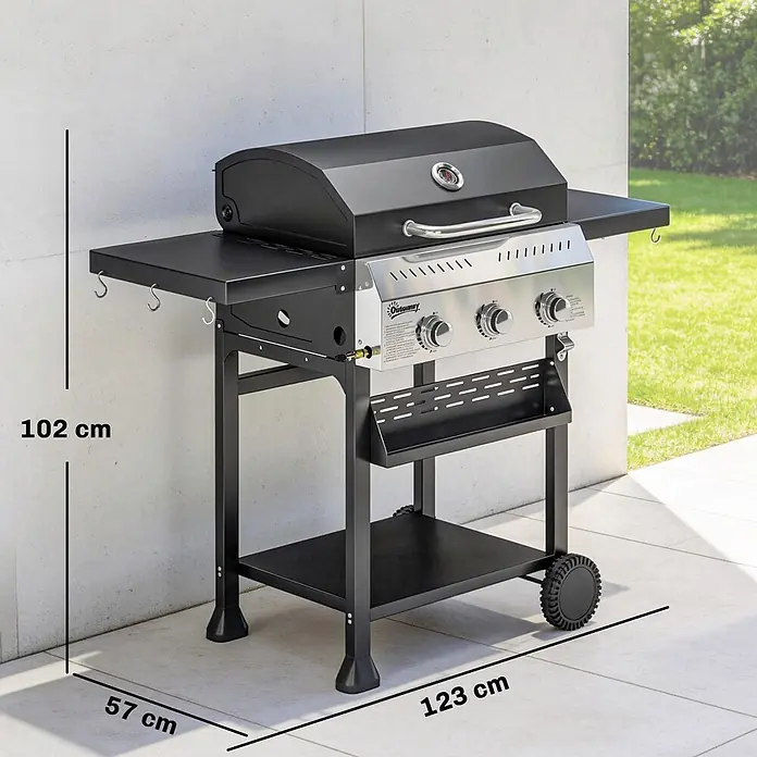 Outsunny Gasgrill - 9 kW, Anzahl Brenner: 3 Stk. - Schwarzer und silberner Gasgrill mit Seitenablagen und Rollen, mit Maßen gezeigt.
