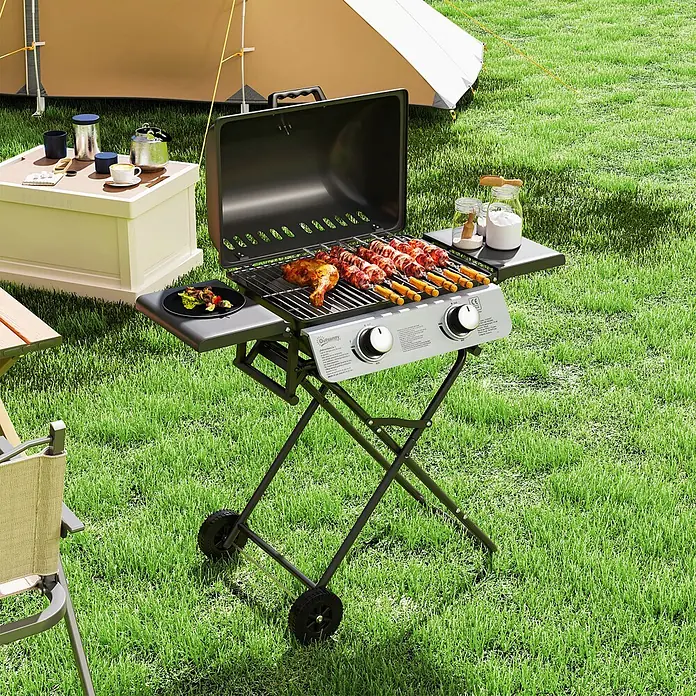 Outsunny Gasgrill - Anzahl Brenner: 2 Stk. - Tragbarer Gasgrill in Schwarz und Silber mit zwei Brennern, zum Grillen von Hähnchen und Spießen beim Camping.