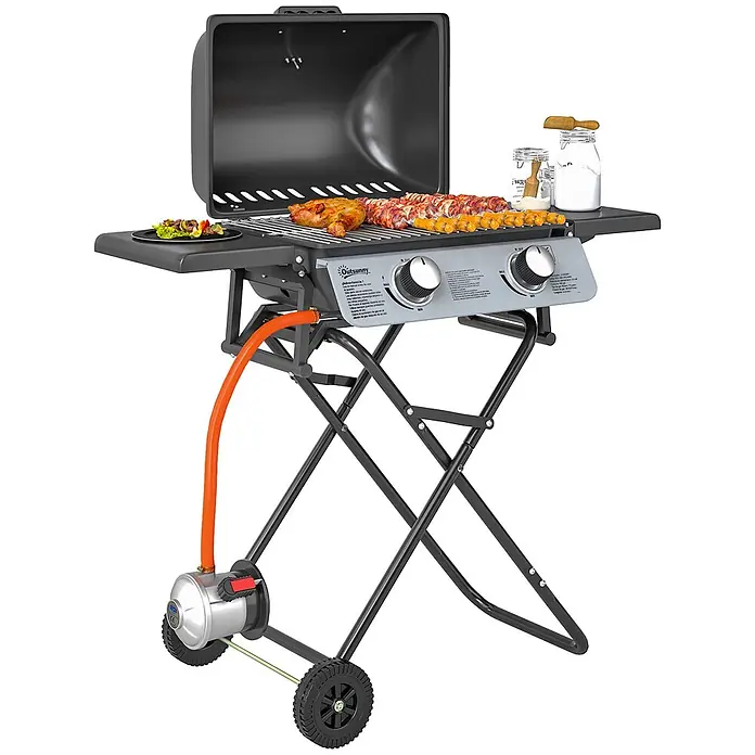 Outsunny Gasgrill - Anzahl Brenner: 2 Stk. - Tragbarer Gasgrill mit klappbarem schwarzem Ständer, zwei Seitenablagen und Rädern, mit kochendem Essen auf den Rosten und orangefarbenem Gasschlauch.