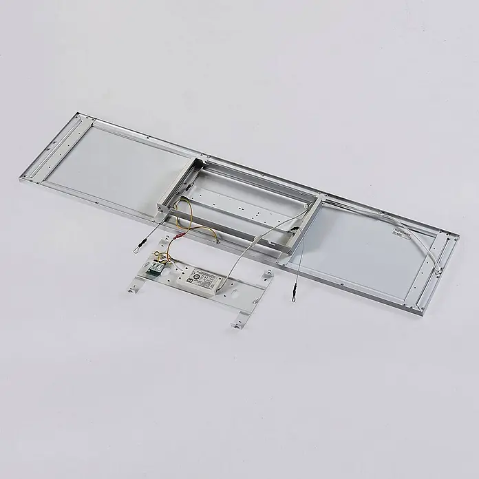 Arcchio LED-Panel Arthur - L x B x H: 119,5 x 29,5 x 4,5 cm, alu / grau / zink, weiß / opal, Neutralweiß - Demontierte rechteckige LED-Panel-Leuchte mit offenem Aluminiumrahmen, Innenverkabelung und Netzteil.