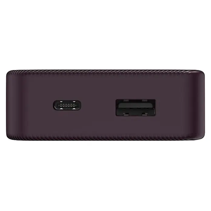 Hama Powerbank 10000 mAh Fast Charge LiPo Lila Statusanzeige - Lila - Dunkelviolettes rechteckiges Gerät mit USB-C- und USB-A-Anschlüssen, gerippter Textur.