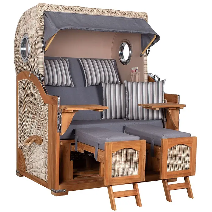 Mr. Deko Strandstuhl Strandkorb Düne Bullauge Teak PE Shell Dessin 544 - Teakholz. Polyrattan, Rückenlehne verstellbar, PE Shell, B x T x H: 125 x 80 x 170 cm - Strandkorb aus Holz und Geflecht mit grauen Kissen und Verdeck, mit Beistelltischen und ausziehbaren Fußstützen.