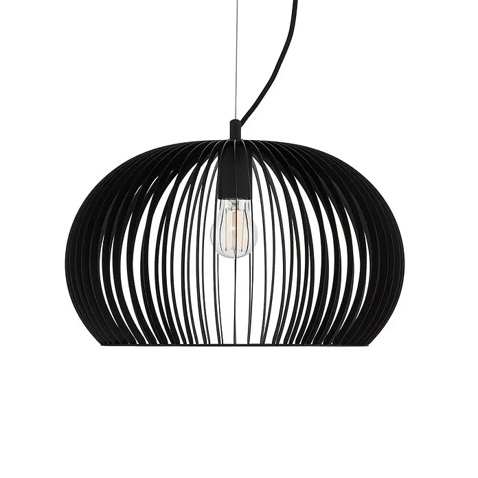 Lindby Pendelleuchte Jusra - schwarz, Schwarz, E27 - Schwarze, lamellenförmige, sphärische Hängelampe mit einer sichtbaren Edison-Glühbirne.