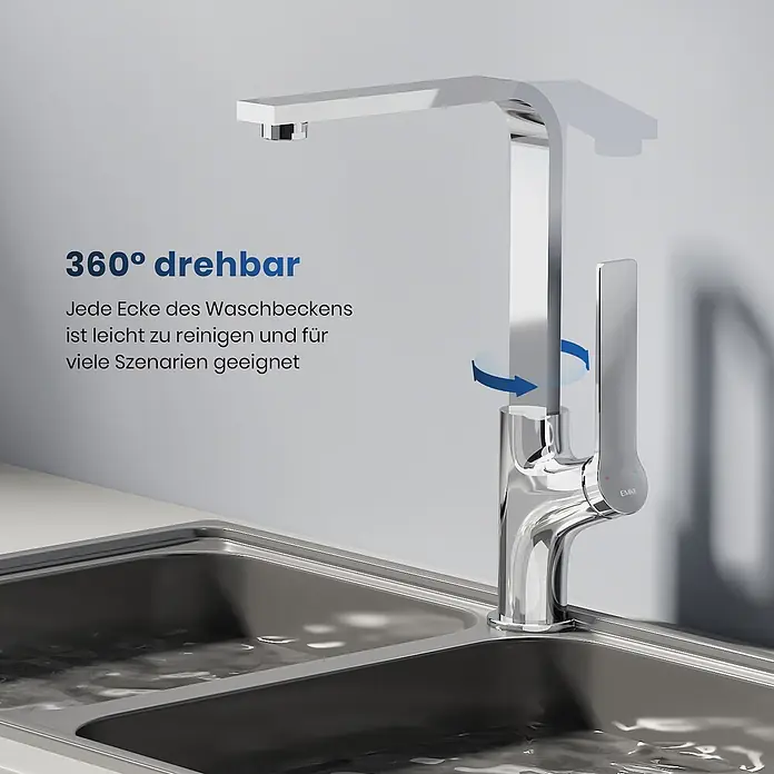 Emke Waschtischarmatur F26 - Chrom - Moderner verchromter Küchenhahn mit quadratischem Design über einem Doppelwaschbecken. 360° drehbarer Auslauf für leichte Reinigung.
