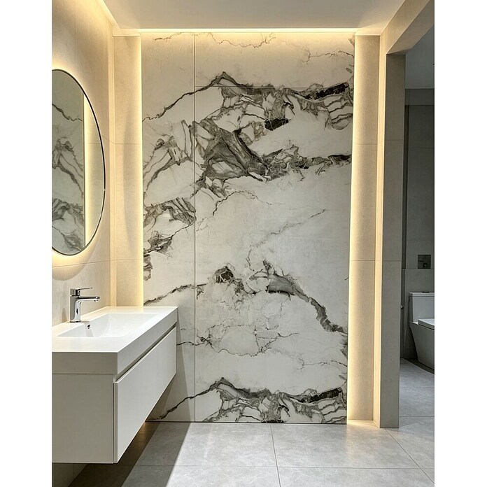 Panelna plošča Calacatta Folden  (122 x 260 cm, Marmorno siva) | 3685 - Wasserfeste Wandelemente | EAFL - Wandverkleidungen/Riemchen | EAF - Fliesen | EA - Fliesen | E - Fliesen | BAUHAUS