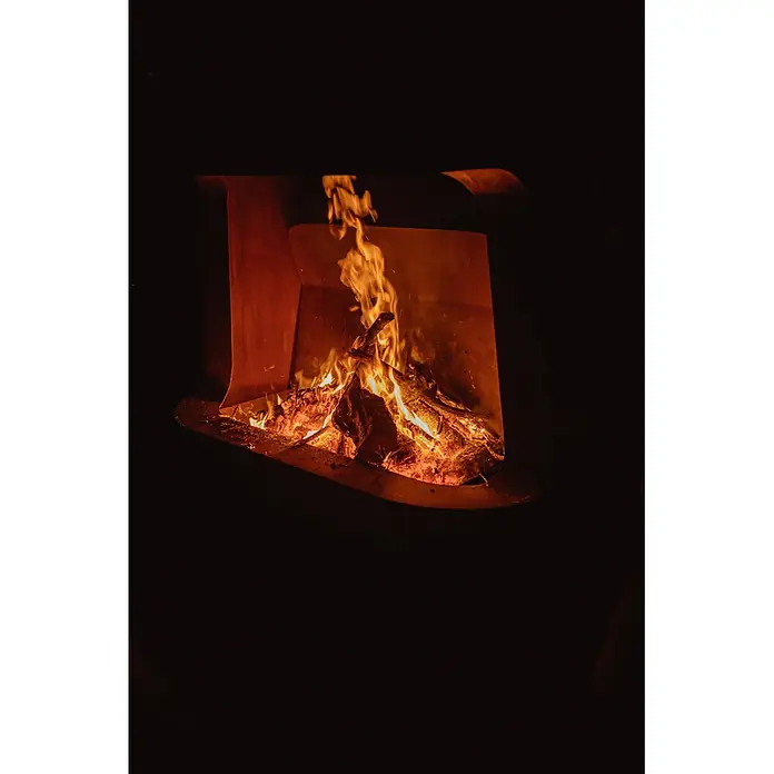 Tuozi Feuerschale Apollo - L x B x H: 125 x 53 x 190 cm, Cortenstahl - Anwendungsbeispiel