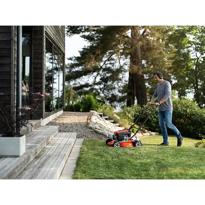 Husqvarna Benzin-Rasenmäher LB244E - 2.200 W, 139 cm³, Schnittbreite: 440 mm