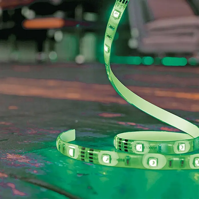 Tween Light LED-Band - Länge: 3 m, Lichtfarbe: RGB, 12 W, 12 V, Kleben - LED-Streifen mit grüner Beleuchtung. Flexibler LED-Streifen für stimmungsvolle Akzente im Innenbereich. Einfache Installation und vielseitige Anwendung.