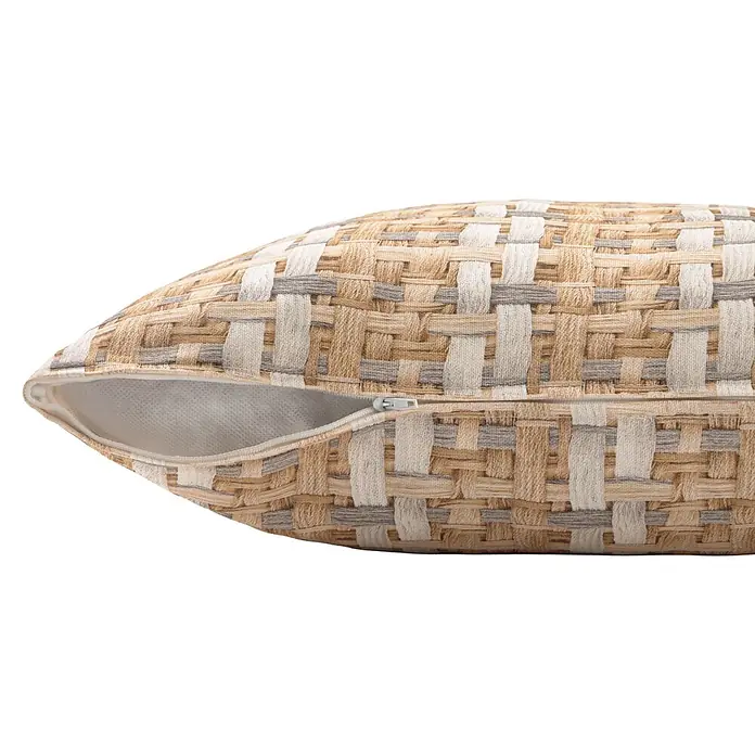 Cojín Efecto yute trama - 30 x 50 cm, Textil, Marrón, Rectangular - Cojín tejido con tiras beige, marrones y grises, mostrando una cremallera abierta en el lateral.