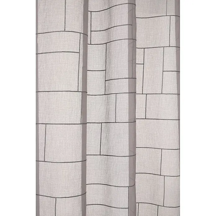Visillo para ventana Arkala - An x Al: 140 x 260 cm, Gris - Cortinas visillo gris claro con un patrón geométrico de bloques delineado por costuras más oscuras.